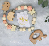 Kinderwagenkette Holz “Elefant” in Aprikot-grau