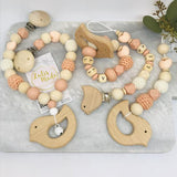 4er Set Kinderwagenkette, Schnullerkette, Beißring und Maxi Cosi Anhänger Holz “Vogel”