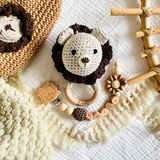 Baby rattle + pacifier chain with names lion, fox, deer, bear