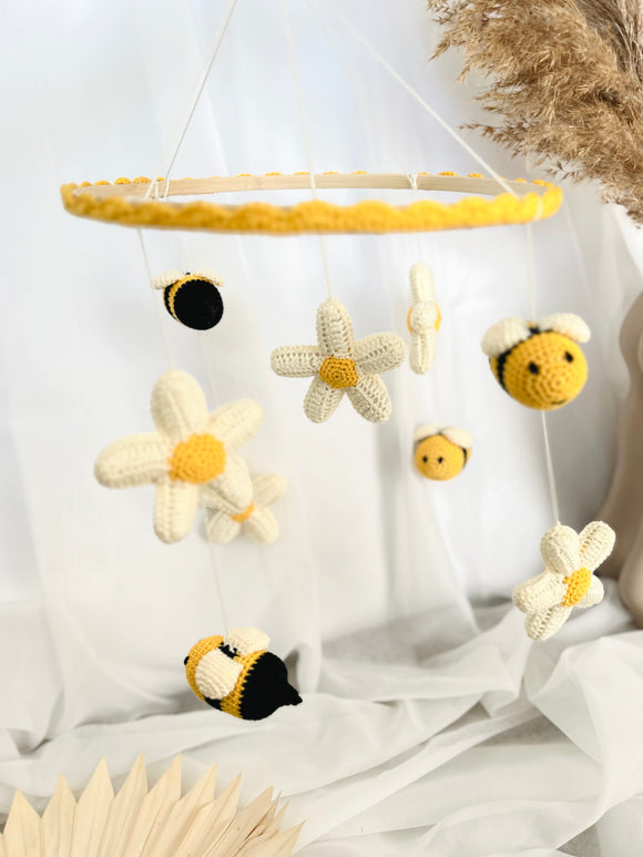 Baby Mobile Biene, Blumen, Kinderzimmer Deko, Baby Geschenk, Baby Wickeltisch, Baby Bett Mobile